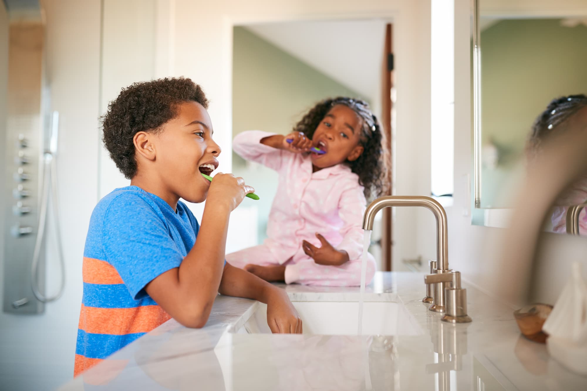 SALLE_DE_BAINS_ENFANTS | SaniCosi Salle de bain adaptée aux enfants : comment allier sécurité, confort et durabilité ? Colmar